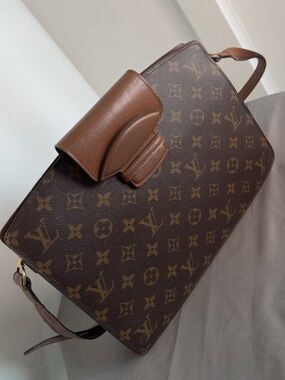 Louis Vuitton Brown Monogram Canvas Messenger Bag “Original Vintage”